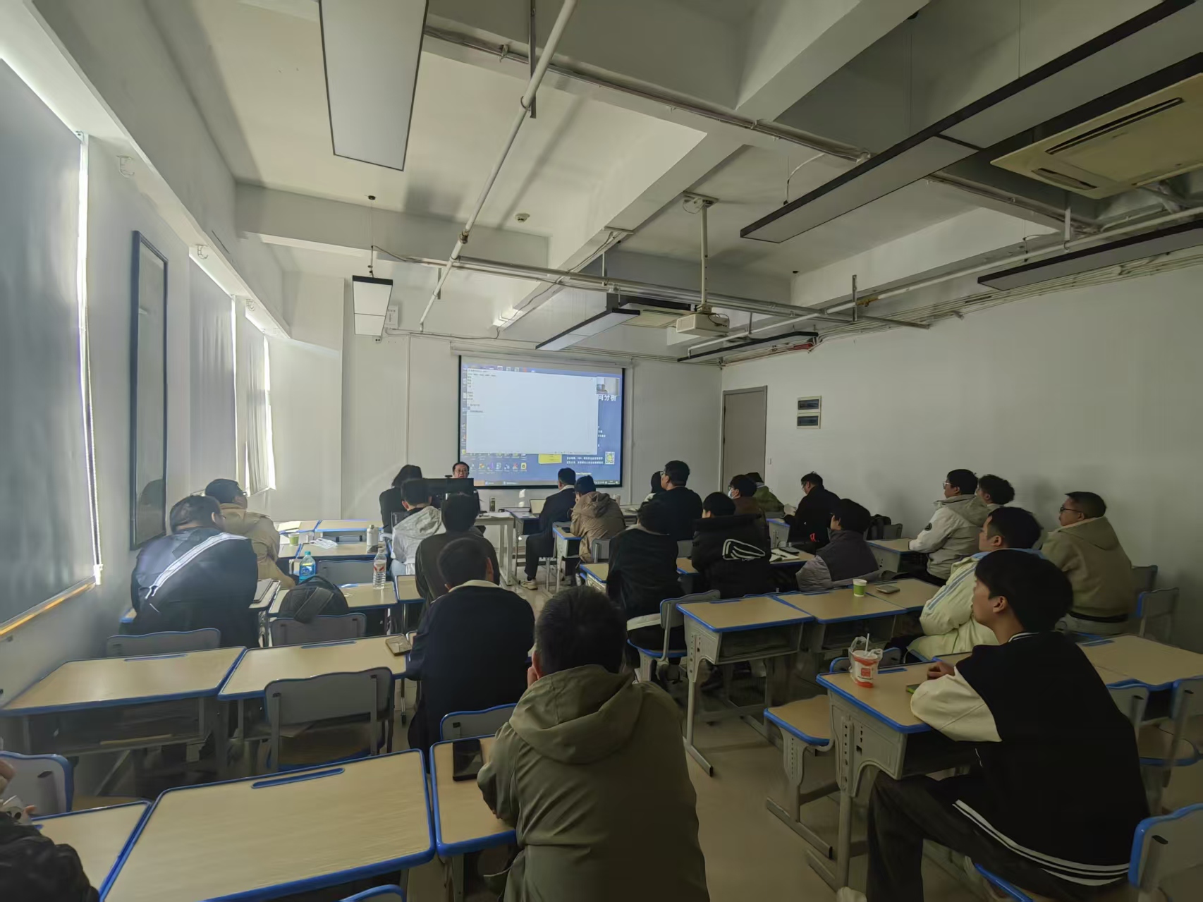 6e2e2c81be5a729c200275cc23b2b965.jpg 6e2e2c81be5a729c200275cc23b2b965.jpg