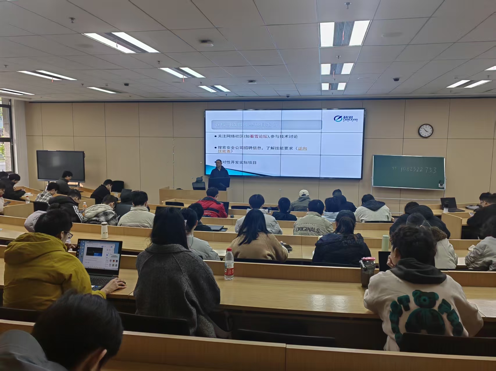 0f218904b52b138efdb6b8eedc068492.jpg 0f218904b52b138efdb6b8eedc068492.jpg