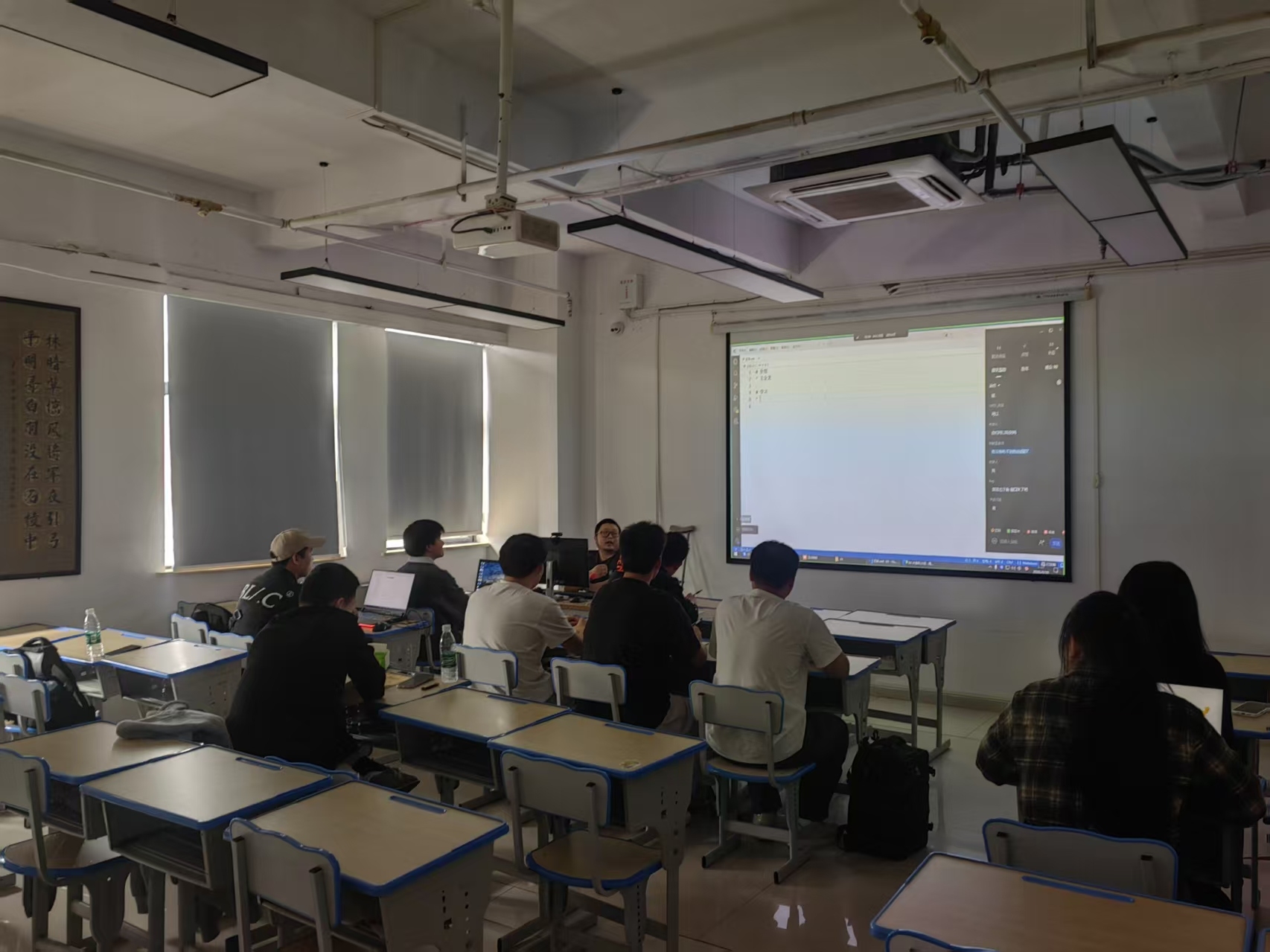 1982b54ddb5c0e34a84cb3d5b4728e89.jpg 1982b54ddb5c0e34a84cb3d5b4728e89.jpg