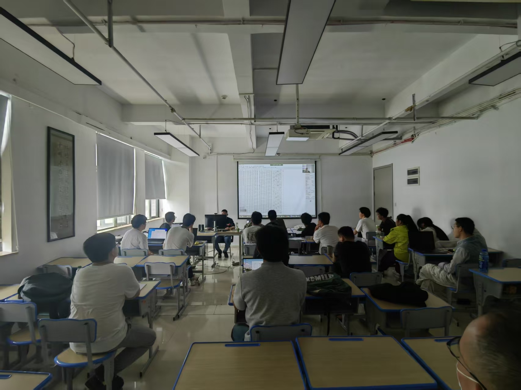 256fc7ddf5d332ac6e134870a0505d04.jpg